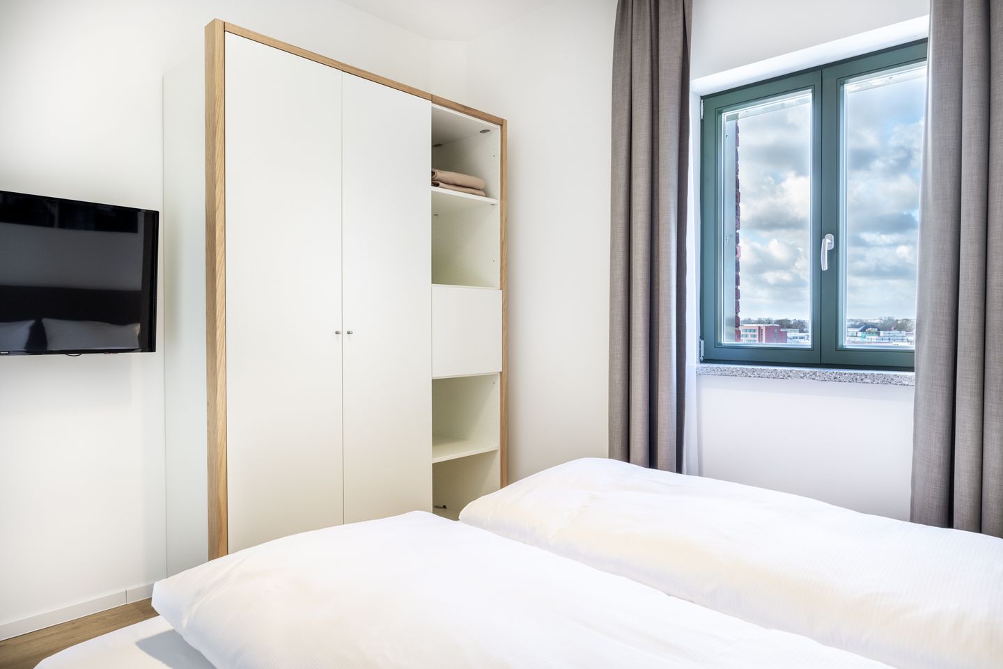 Krusespeicher Krusespeicher 4-56 Wismar - Schlafzimmer mit Doppelbett