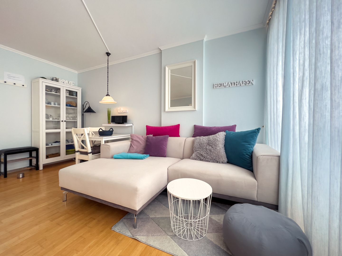 STR/107 - Strandallee 124 - Seeblick Scharbeutz - Wohnzimmer