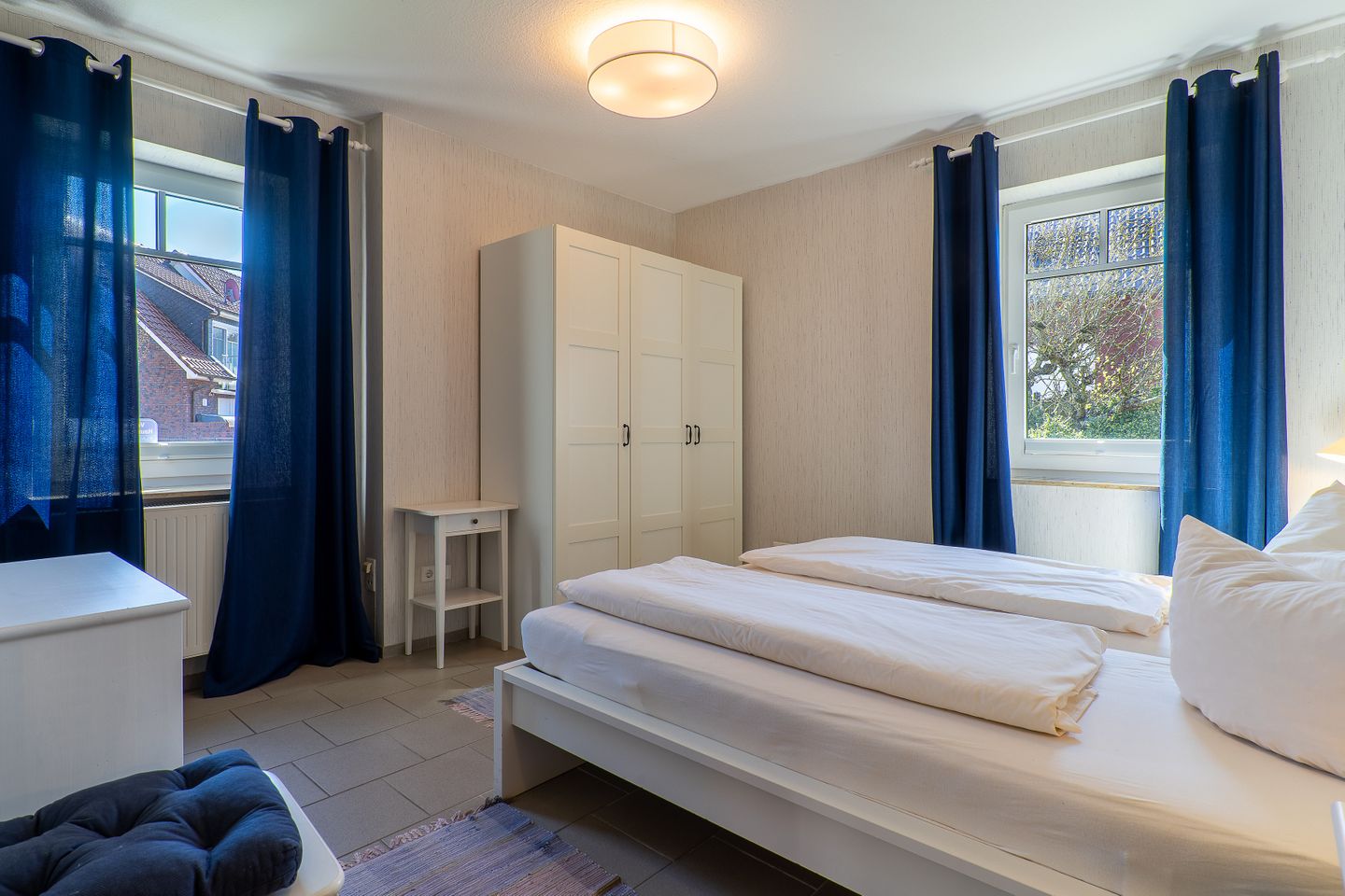  Friesenkate Steuerbord Norderney - die insellotsen Norderney / Friesenkate Steuerbord - Schlafzimmer 1 (Doppelbett)