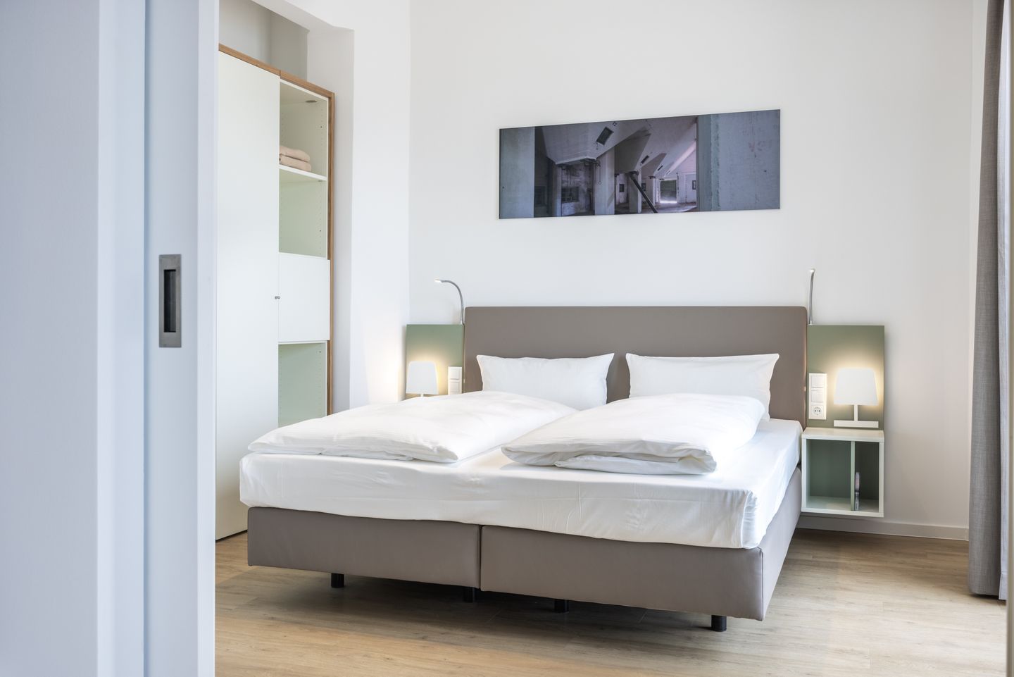 Krusespeicher Krusespeicher 3-49 Wismar - Schlafzimmer mit Doppelbett