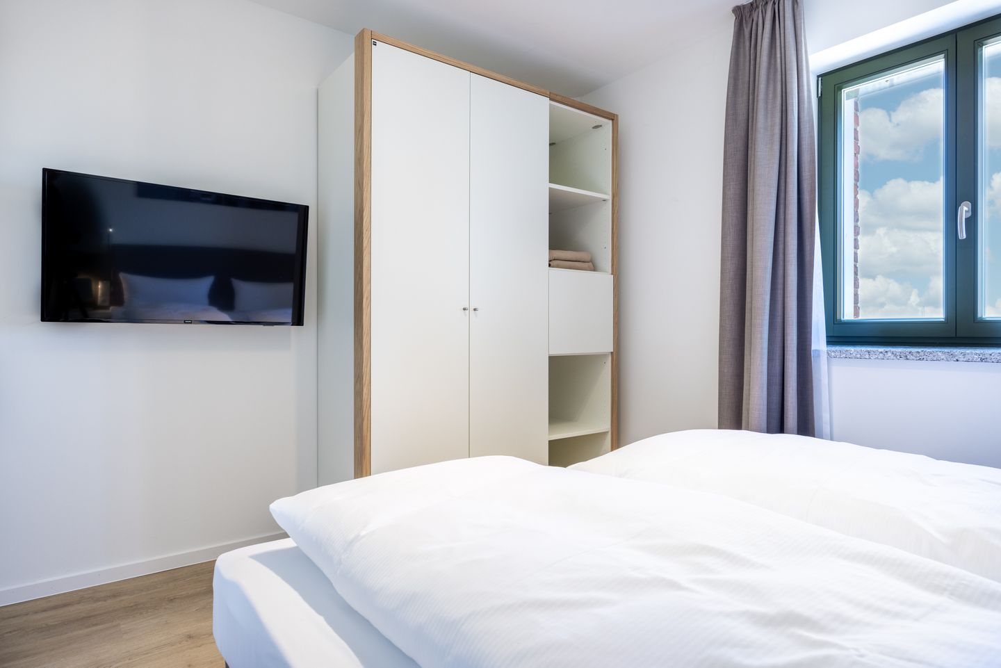 Krusespeicher Krusespeicher 5-64 Wismar - Schlafzimmer mit Doppelbett