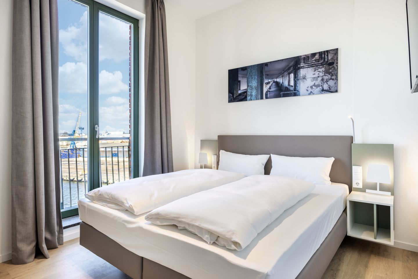 Krusespeicher Krusespeicher 6-76 Wismar - Schlafzimmer mit Doppelbett