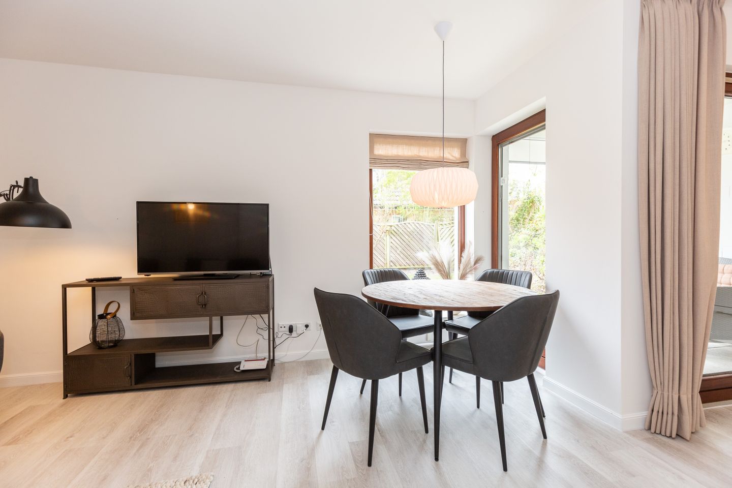 Käpt´n Drake App. 05 Hauptstr. 32 Wenningstedt -