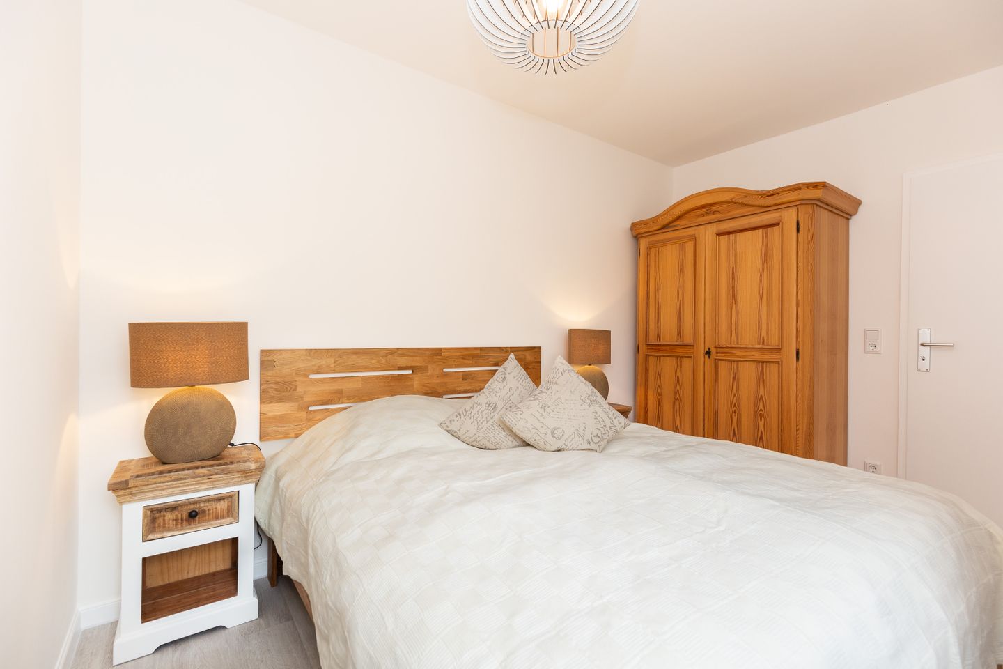 Käpt´n Drake App. 05 Hauptstr. 32 Wenningstedt -