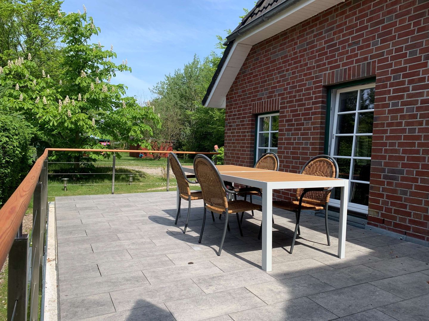 Haus Smäswai 10 Luv mit Remise Mehrgenerationenhaus mit 8 Betten und 2 Terrassen Nebel auf Amrum -