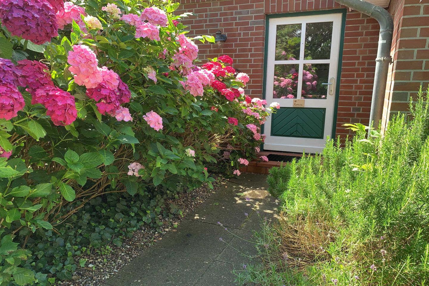 Haus Smäswai 10 Luv mit Remise Mehrgenerationenhaus mit 8 Betten und 2 Terrassen Nebel auf Amrum -