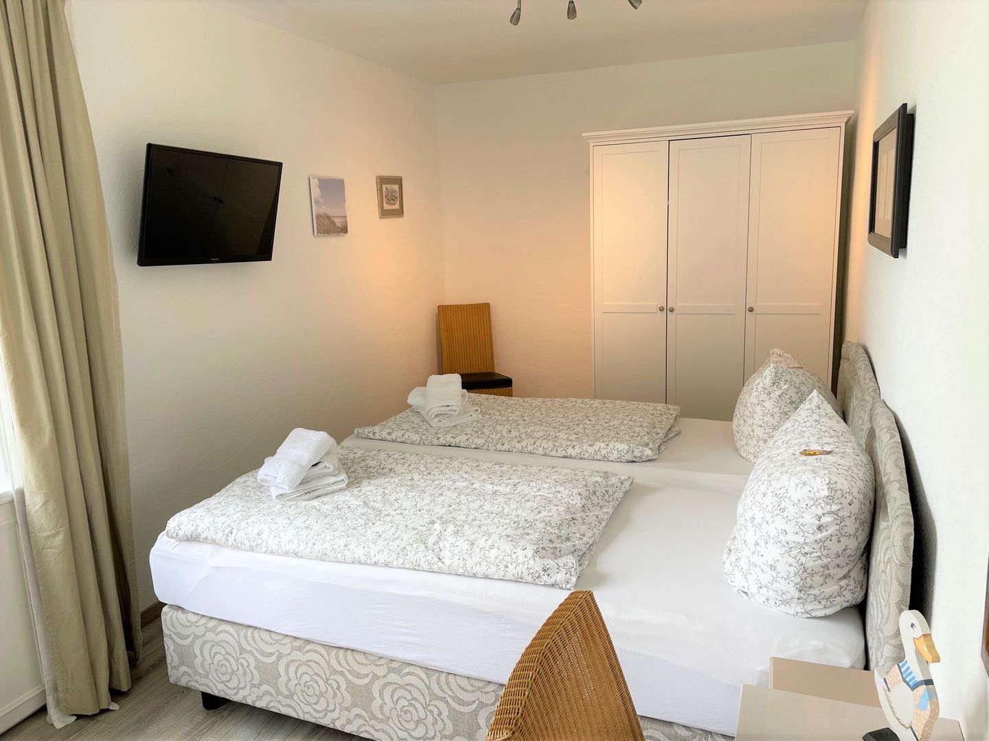  Helle Strandwohnung mit Meerblick Wyk - 