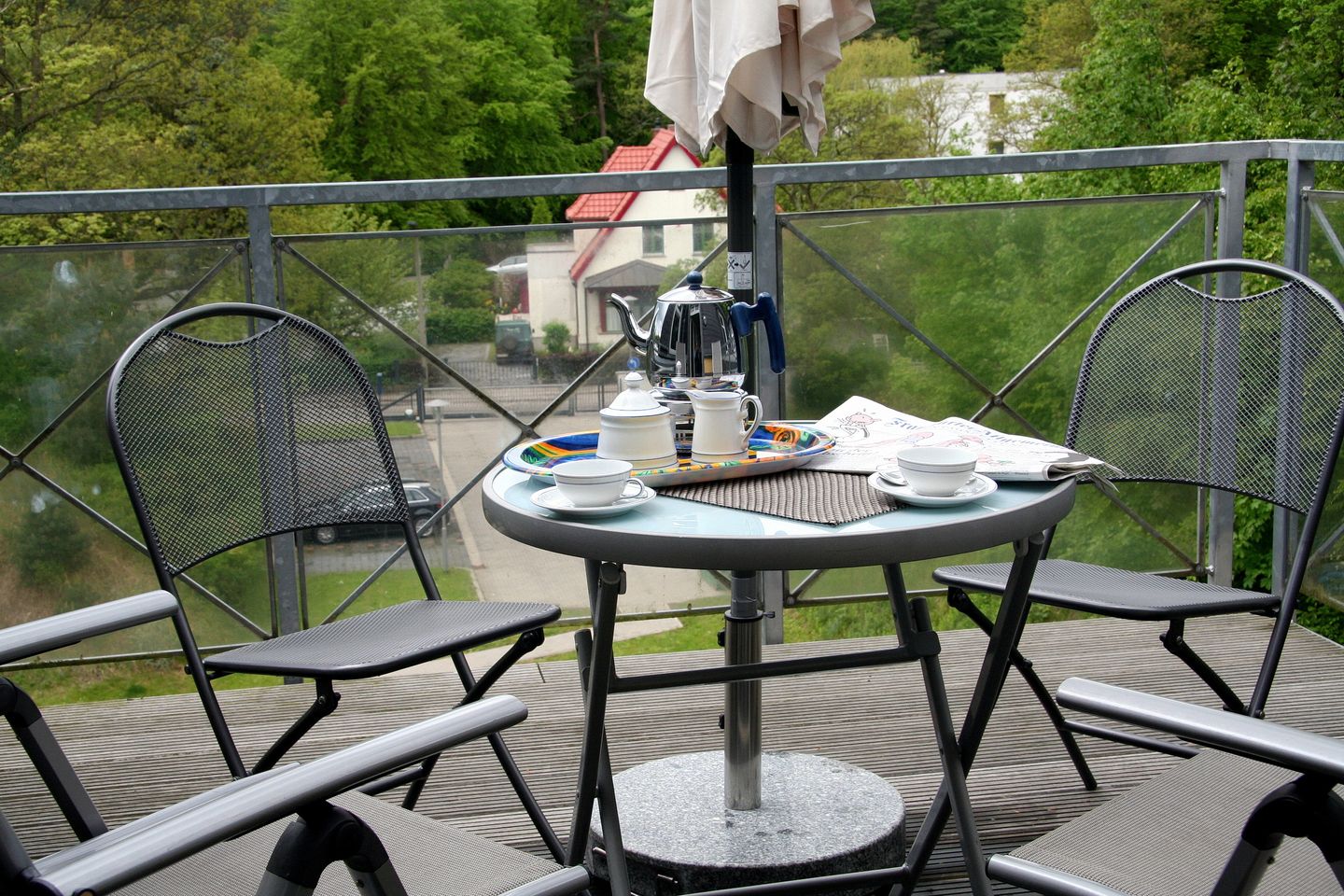 Villa Aegir Villa Aegir 122 Usedom - Balkon mit Gartenmöbeln