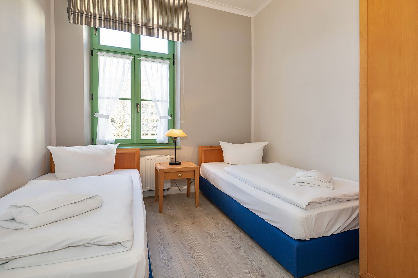 Villa am Ostseestrand Villa am Ostseestrand 104 Usedom - Schlafzimmer mit zwei Einzelbetten