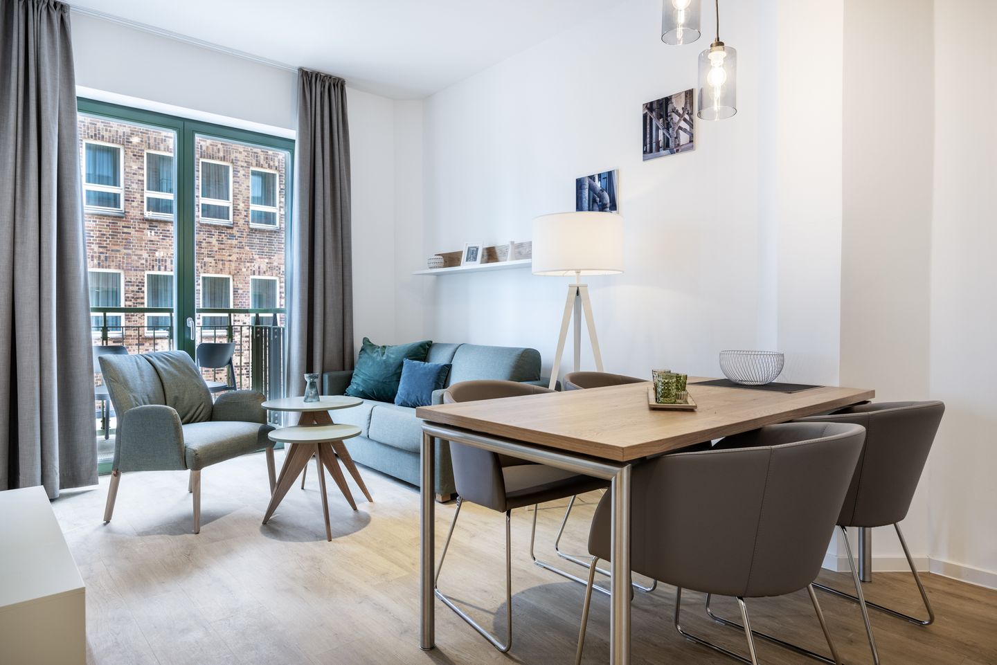 Krusespeicher Krusespeicher 2-37 Wismar - Wohn-/Essbereich mit Sitzgelegenheit