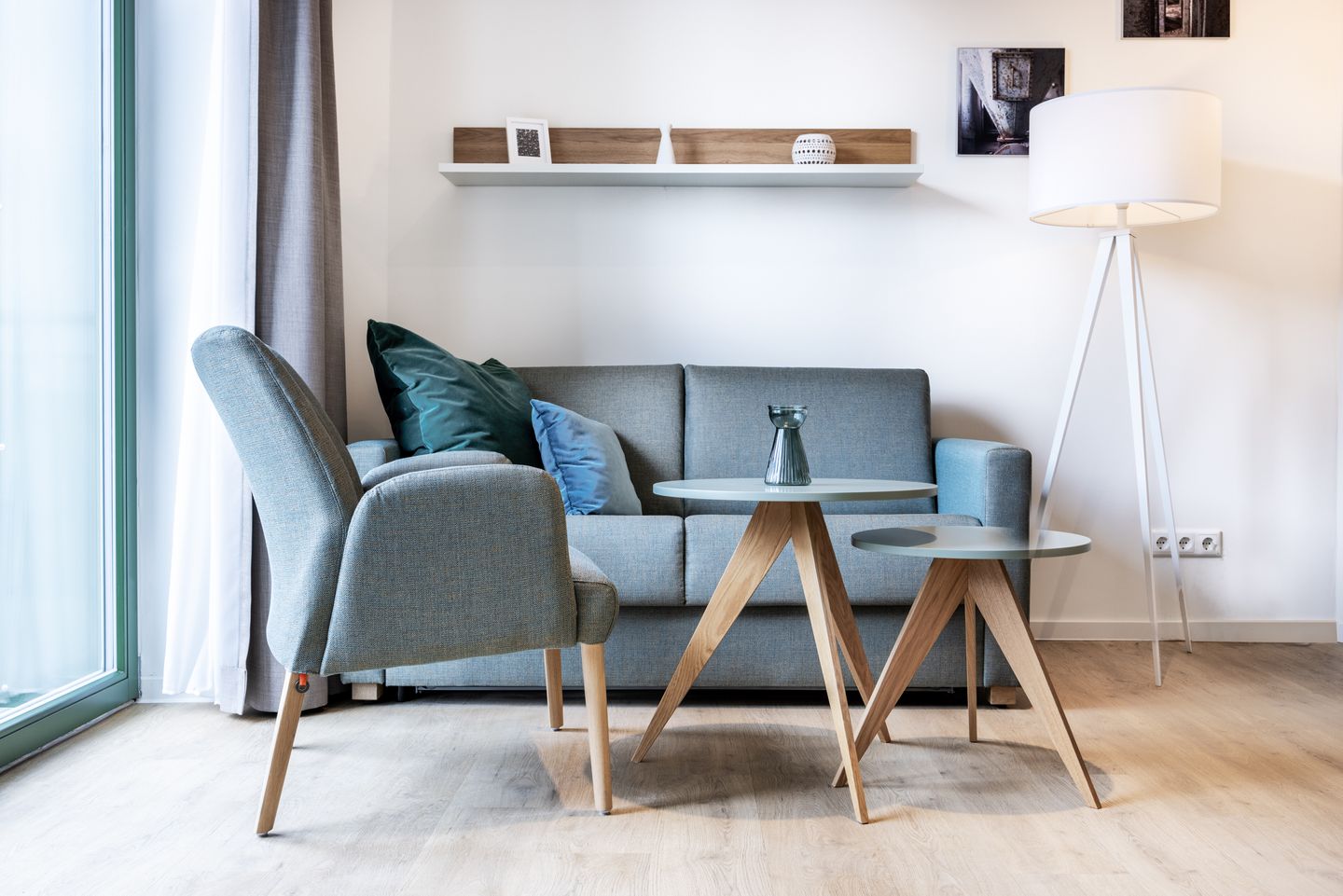 Krusespeicher Krusespeicher 4-53 Wismar - Wohn-Essbereich mit Couch