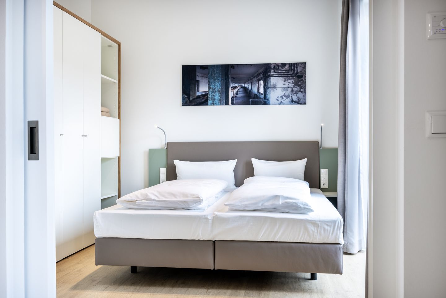 Krusespeicher Krusespeicher 4-53 Wismar - Schlafzimmer mit Doppelbett