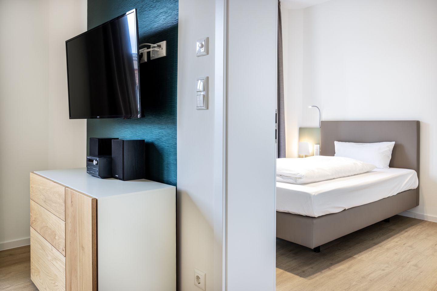 Krusespeicher Krusespeicher 4-55 Wismar - Schlafzimmer mit Doppelbett