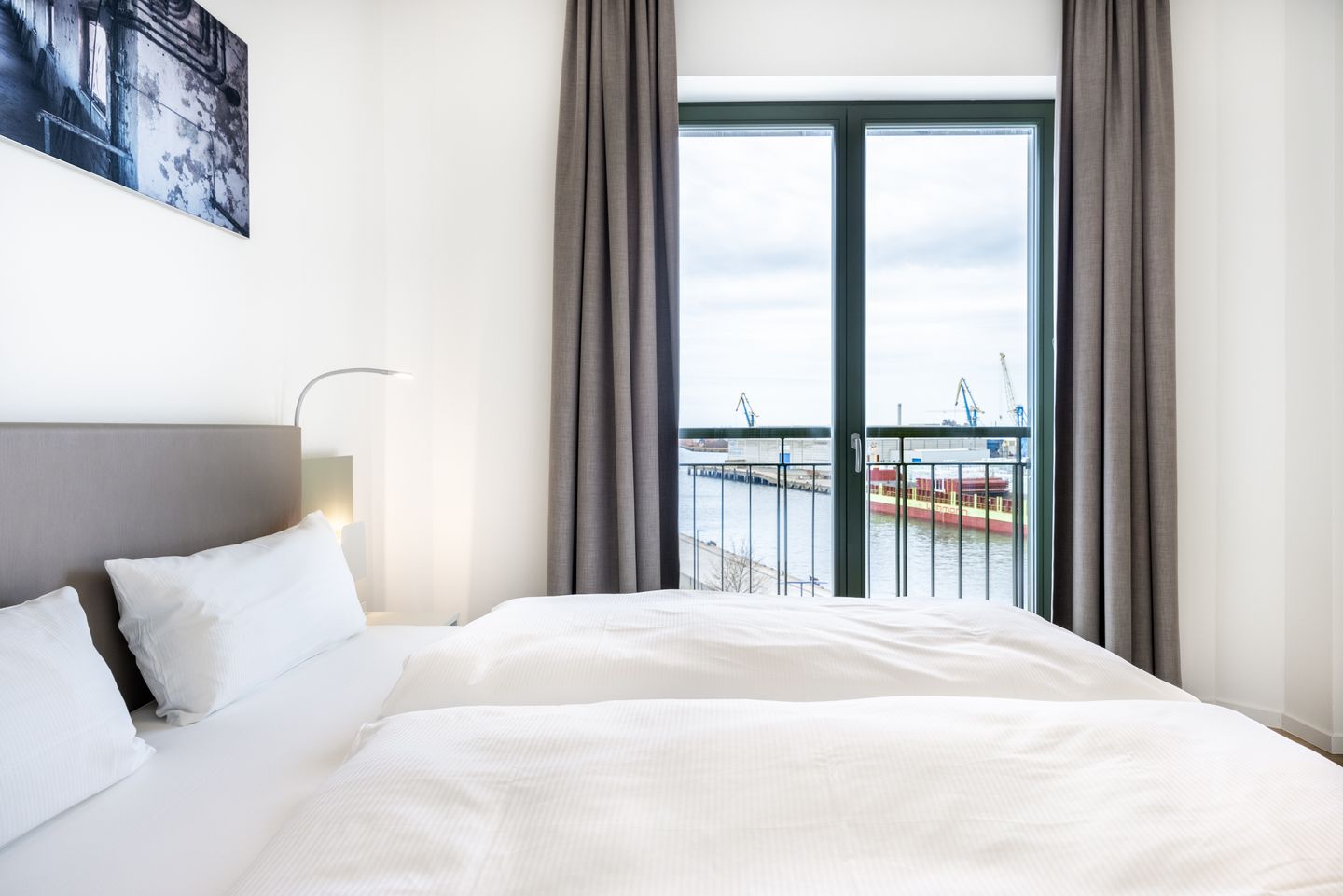 Krusespeicher Krusespeicher 4-57 Wismar - Schlafzimmer mit Doppelbett