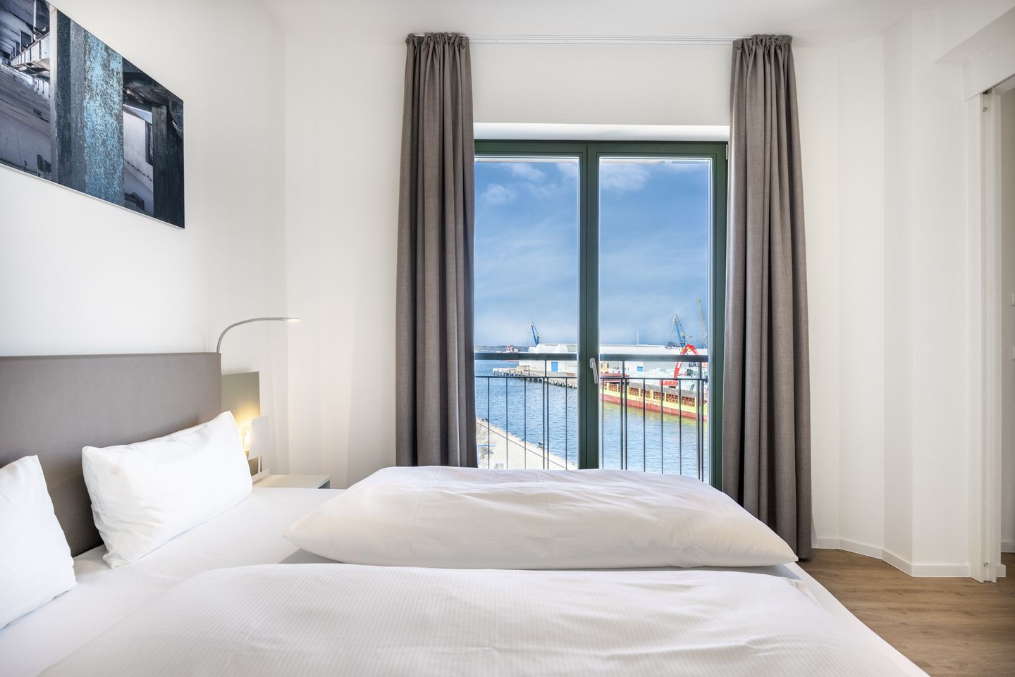 Krusespeicher Krusespeicher 4-58 Wismar - Schlafzimmer mit Doppelbett