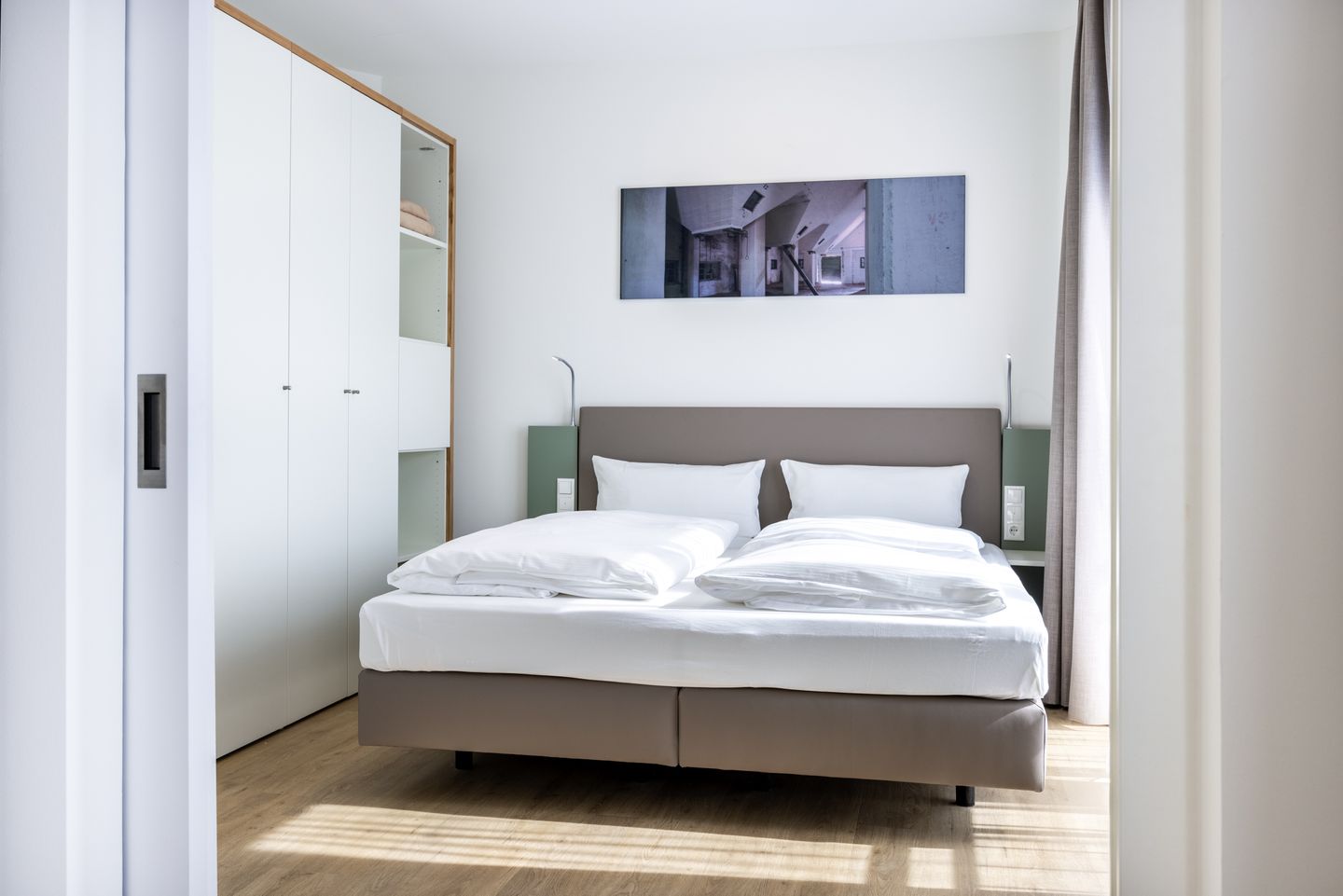 Krusespeicher Krusespeicher 5-61 Wismar - Schlafzimmer mit Doppelbett