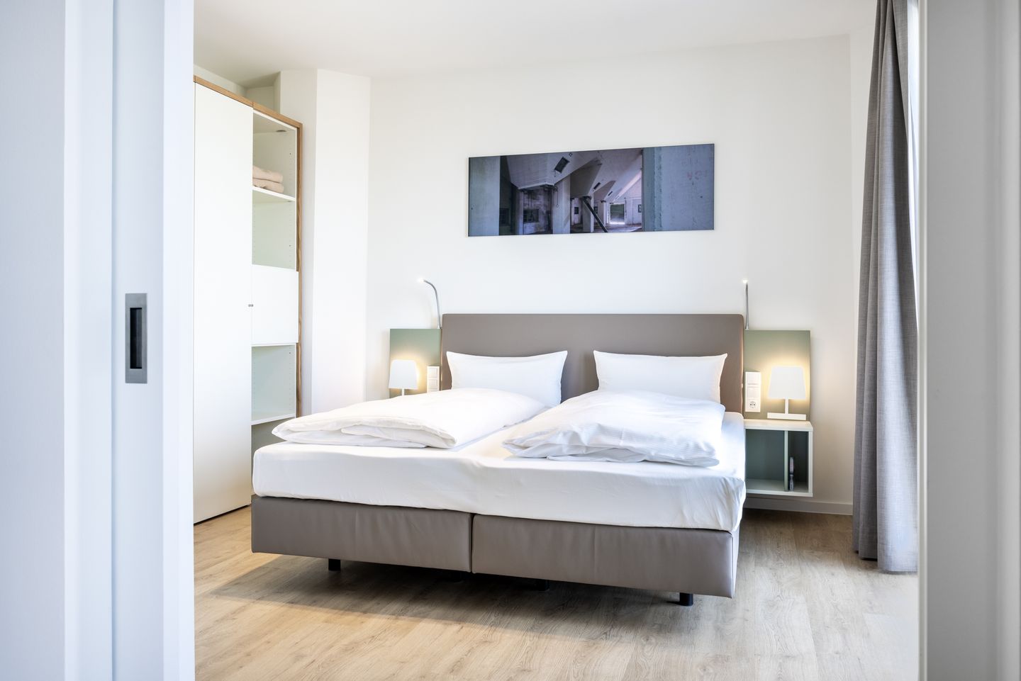 Krusespeicher Krusespeicher 5-67 Wismar - Schlafzimmer mit Doppelbett