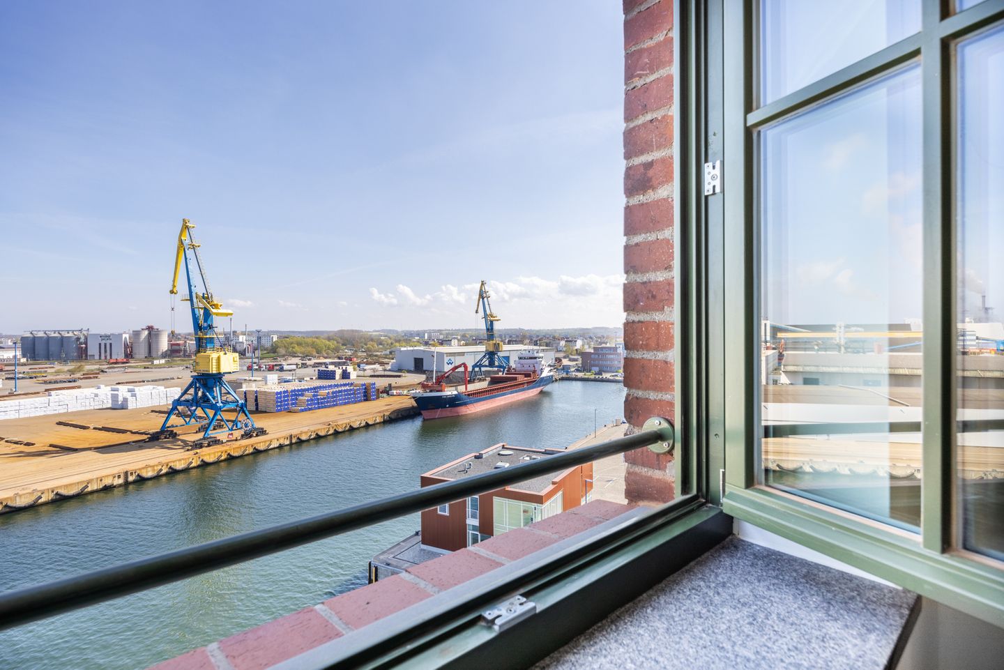 Krusespeicher Krusespeicher 6-68 Wismar - Wohn-Essbereich mit Ausblick