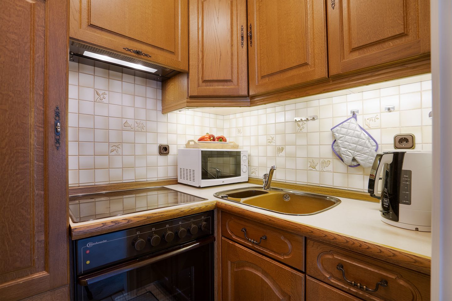 H3/23 - Hanseat - Außenschwimmbad Scharbeutz - Küche / Küchenzeile