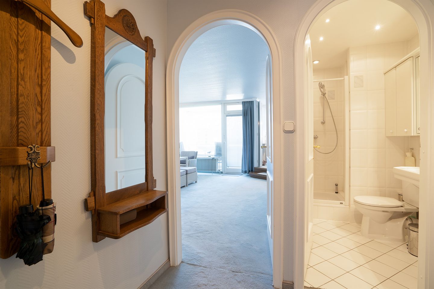 H3/23 - Hanseat - Außenschwimmbad Scharbeutz - Badezimmer