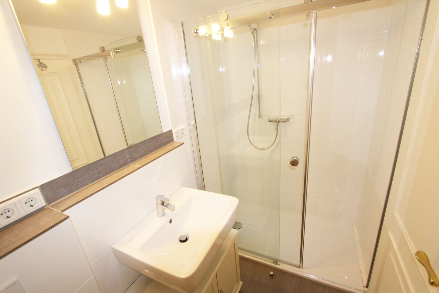  Frisia - Mittelweg 13, App. F Wenningstedt - Badezimmer