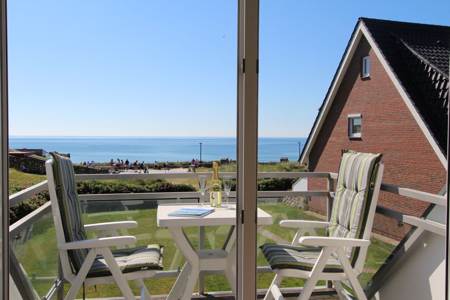 Trutz blanker Hans  - Dünenstr. 19, App. 8 Wenningstedt - Meerblick