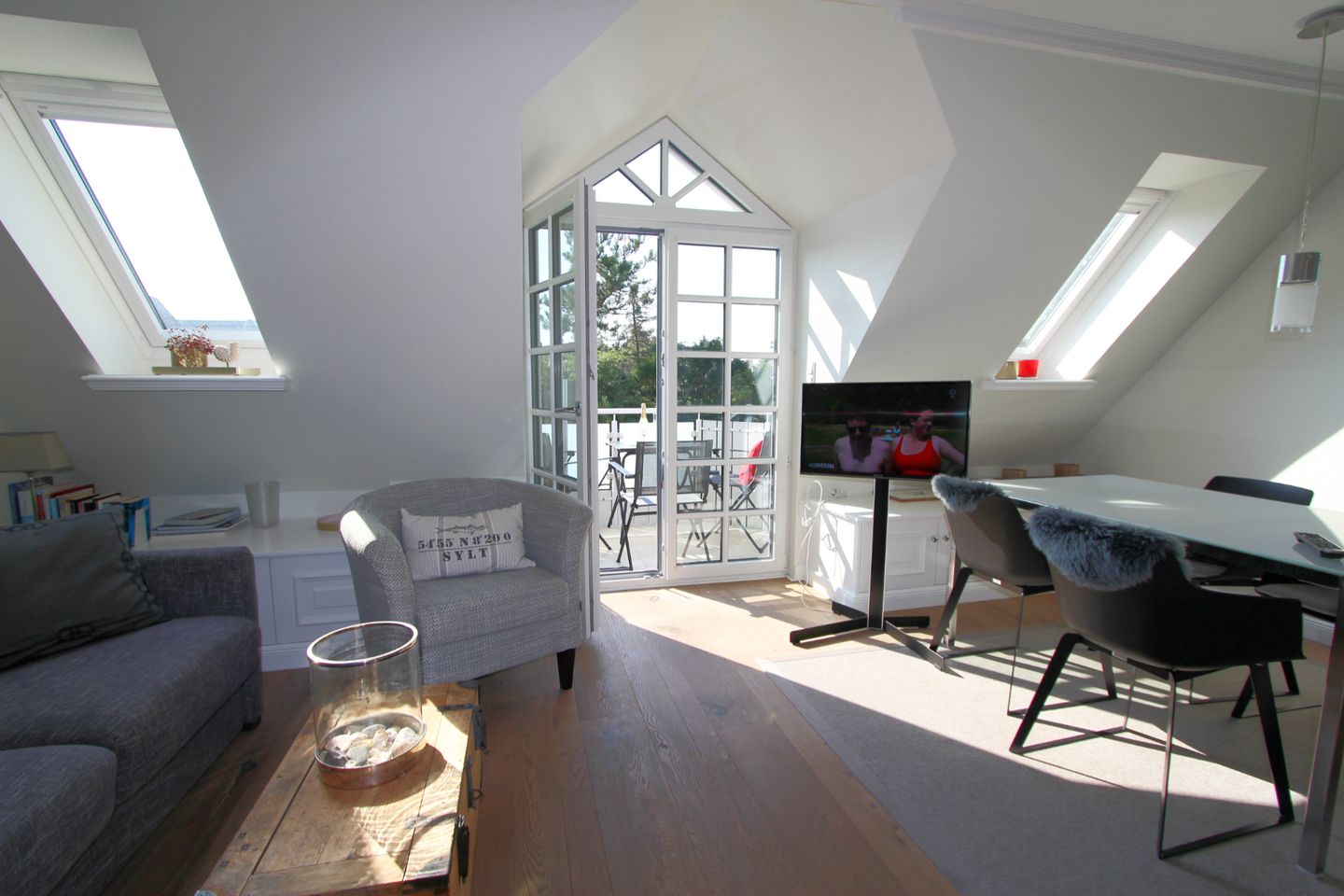  Im Tal 10C, App. 3 Wenningstedt - Wohnzimmer