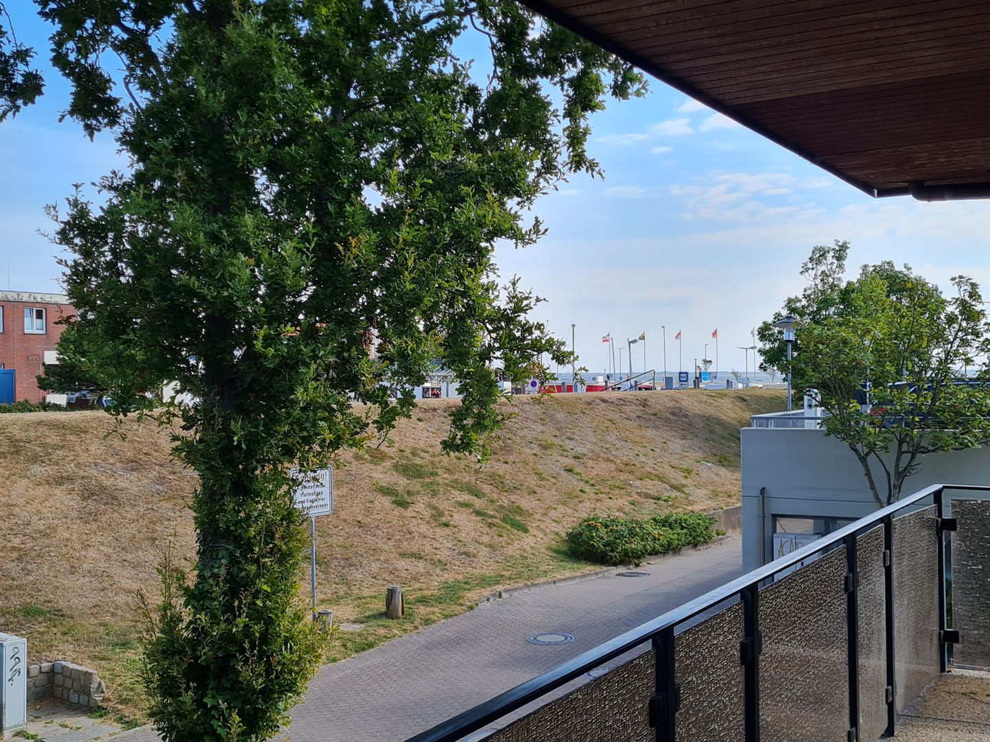 Haus Ekke Nekkepenn II, Whg. C1 Wyk auf Föhr - Fassade / Eingang