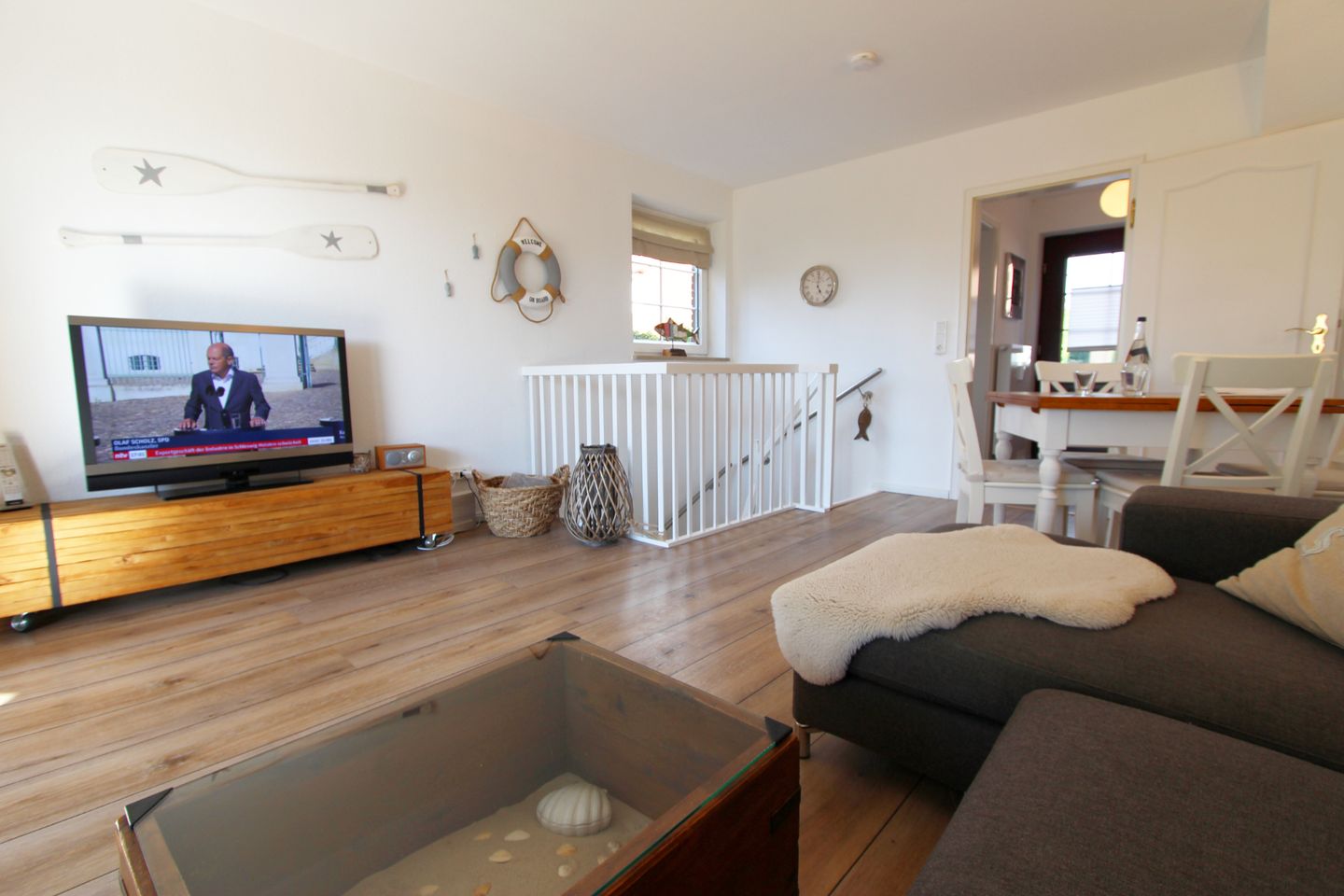 Frisia - Mittelweg 13, App. G Wenningstedt - Wohnzimmer