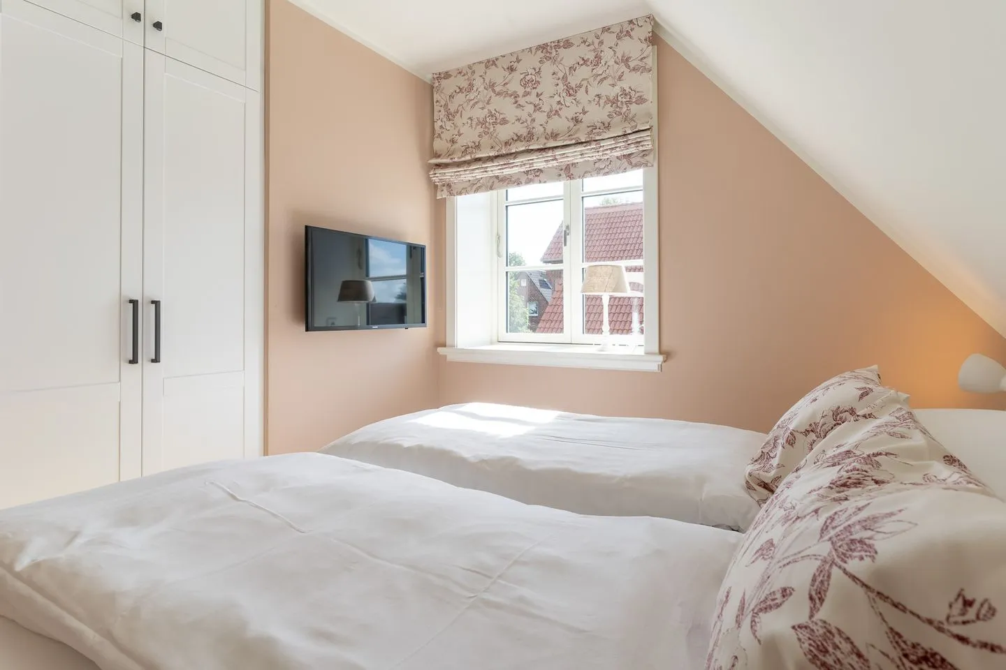 Reetdachhaus Gaia & Ganymed Reetdachhaus Ganymed SPO Dorf - 