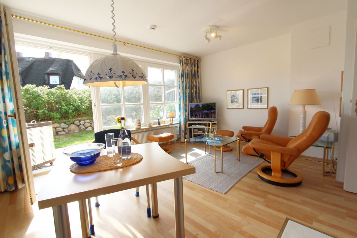 Dünenblick III - Dünenstr. 7, App. 1 Wenningstedt - Wohnzimmer