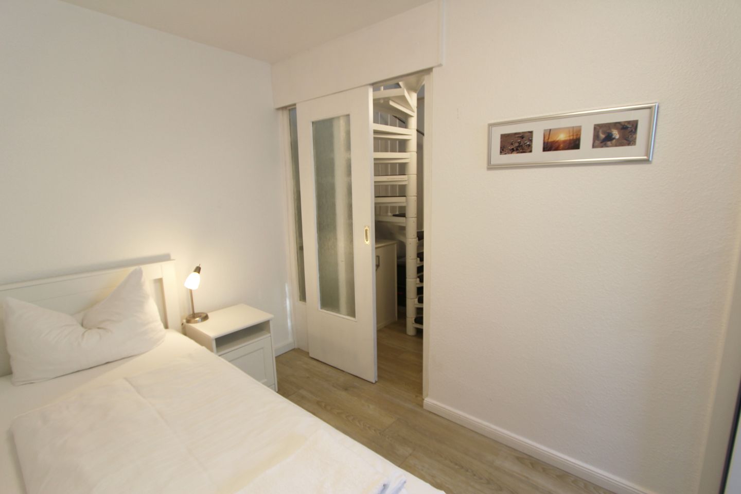 Im Grund 25, App. 1 Wenningstedt - Schlafzimmer