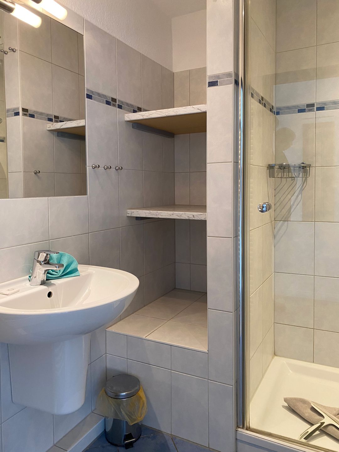 Kaiserhof Apartment 111, Typ F  - Badezimmer