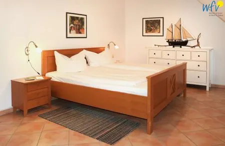 Schlafzimmer Haus Südstrand Ferienwohnung 8