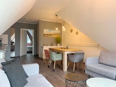 Wohnbereich  Hafenstrasse 34 - Wohnung 8