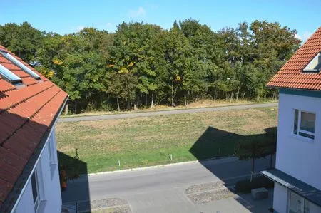 Blick vom Balkon auf die Deichpromenade Residenz am Strand Wohnung 1-17