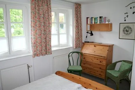 Schlafzimmer mit Doppelbett Achtern Diek Achtern Diek 13a - Wohnung 2