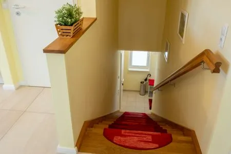 Treppe hinauf zur Wohnung Kavelweg 13 Kavelweg 13 Wohnung 5