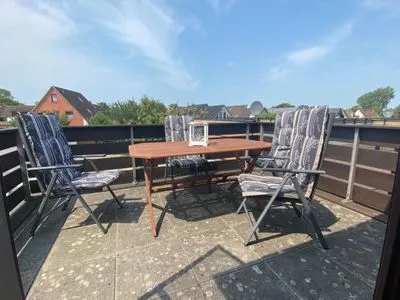 Balkon Am Oland 11, vorne