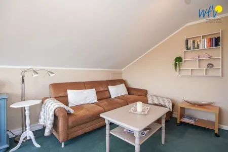 Wohnzimmer Ferienhaus Heidi Ferienwohnung Meerblick