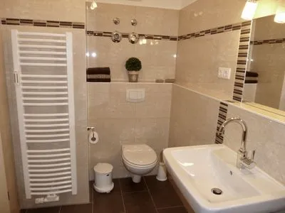 Badezimmer mit Badewanne  Villa Beatrice - Wohnung 17