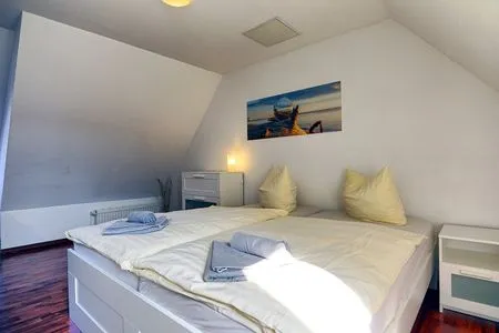 Schlafzimmer mit Doppelbett  Kuttels Koje