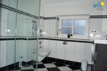 Badezimmer Ferienhaus Rademacher Ferienwohnung 1