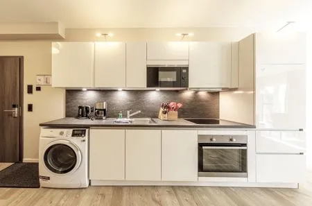 Ferienwohnung Boddenstuv Ostseebad Wustrow - ZweiWasser Alte Seefahrtschule Küche  Boddenstuv