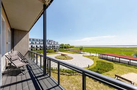 Ferienwohnung Große Welle Ostseebad Wustrow - ZweiWasser Alte Seefahrtschule Balkon  Große Welle