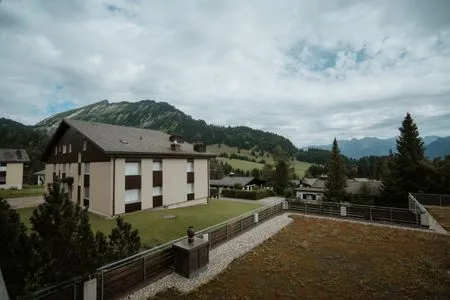 View on Leistchamm Mountain Apartment Alpenglühen
