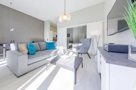 Ferienwohnung Admiralssuite Ostseebad Wustrow - ZweiWasser Alte Seefahrtschule Wohnzimmer  Admiralssuite