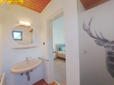 Bathroom Apartment Sunside 3 by FiS - Fun in Styria