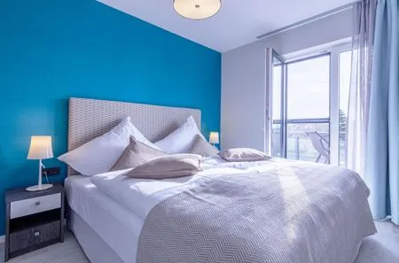 Ferienwohnung Boddenglück Ostseebad Wustrow ZweiWasser Alte Seefahrtschule Schlafzimmer mit Doppelbett  Boddenglück