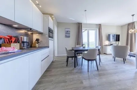 Ferienwohnung Boddenidylle Ostseebad Wustrow ZweiWasser Alte Seefahrtschule Küche mit Essbereich  Boddenidylle